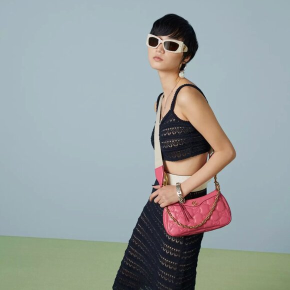 Gucci Matelassé with GG Shoulder Bag - Picture 7 of 16